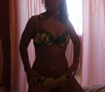 Живу в самом сердце Москвы и всегда готова подарить тебе незабываемые моменты страсти и наслаждения. У меня широкий спектр услуг, которые позволят тебе осуществить все свои фантазии. Приглашаю в свою уютную квартиру или могу приехать к тебе. Мои возможности безграничны, ведь я люблю экспериментировать и открывать новые грани удовольствия. Обязательно посмотри мои фото, чтобы увидеть, насколько я сексуальна и соблазнительна. Мои клиенты говорят, что со мной время останавливается, и я смогу украсить твою жизнь яркими красками. Жду звонка, чтобы создать для нас обоих особенный, незабываемый момент. 💋 Анастасичка